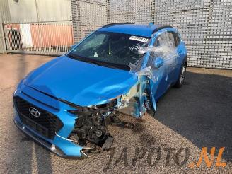 Voiture accidenté Hyundai Kona Kona (OS), SUV, 2017 1.0 T-GDI 12V 2019/10
