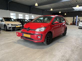 Damaged car Volkswagen Up 1.0 BMT MOVEUP! 45.000KM 2017/3