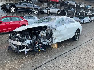 krockskadad bil auto Mercedes Cla-klasse CLA 280 Coupe 2018/4