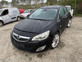 demontáž osobní automobily Opel Astra J (PC6/PD6/PE6/PF6) Hatchback 5-drs 1.4 Turbo 16V (Euro 5) 2010/1