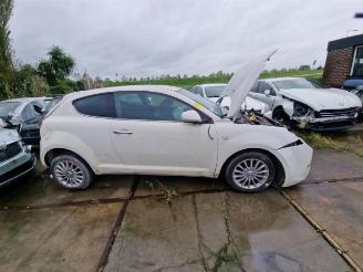 uszkodzony samochody osobowe Alfa Romeo MiTo MiTo (955), Hatchback, 2008 / 2018 1.3 JTDm 16V Eco 2013