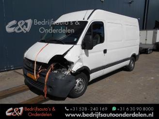 damaged passenger cars Renault Master Master III (ED/HD/UD), Chassis-Cabine, 2000 / 2010 2.5 dCi 150 FAP 2009/11