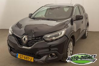 Vaurioauto  passenger cars Renault Kadjar 1.2 TCe Intens 2015/8
