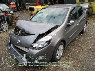 skadebil auto Renault Clio Clio III (BR/CR) Hatchback 1.5 dCi FAP (K9K-770(K9K-67)) [65kW]  (08-2=
010/12-2014) 2012/11