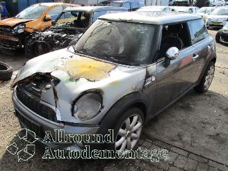 Damaged car Mini Mini Mini (R56) Hatchback 1.6 16V Cooper S (N14-B16A) [128kW]  (10-2006/02-=
2010) 2007