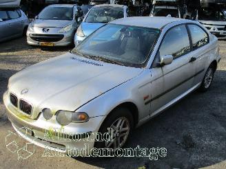 Schadeauto BMW 3-serie 3 serie Compact (E46/5) Hatchback 316ti 16V (N42-B18A) [85kW]  (06-200=
1/02-2005) 2002/6
