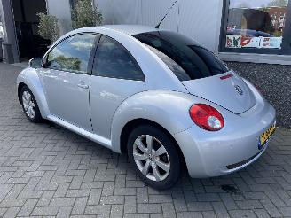Volkswagen New-beetle 1.4 16V Trendline 122000km picture 31