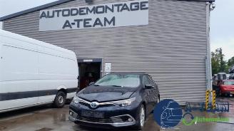 occasion commercial vehicles Toyota Auris Auris (E18), Hatchback 5-drs, 2012 / 2019 1.8 16V Hybrid 2017/1
