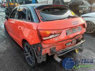 Voiture accidenté Audi A1 A1 Sportback (8XA/8XF), Hatchback 5-drs, 2011 / 2018 1.4 TDI Ultra 12V 2015/5