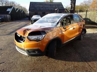 damaged passenger cars Opel Crossland Crossland/Crossland X, SUV, 2017 1.2 Turbo 12V Euro 6 2018/1