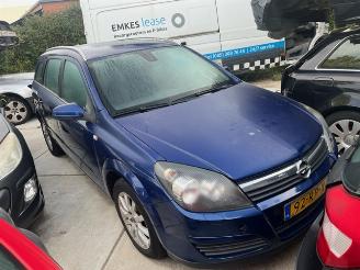 Démontage voiture Opel Astra 1.6i 2006/1