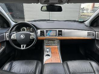 Jaguar XF 3.0 V6 Luxury org NL Auto / 20'' Velgen picture 3