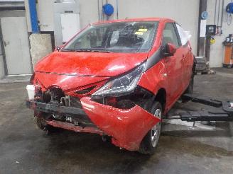 demontáž osobní automobily Toyota Aygo Aygo (B40) Hatchback 1.0 12V VVT-i (1KR-FE) [51kW]  (05-2014/06-2018) 2017