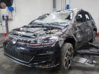 damaged passenger cars Volkswagen Golf Golf VII (AUA) Hatchback 2.0 GTI 16V Performance Package (DLBA) [180kW=
]  (03-2017/08-2020) 2018