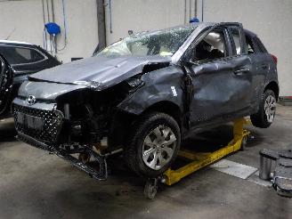 Salvage car Hyundai I-20 i20 (GBB) Hatchback 1.2i 16V (G4LA) [62kW]  (11-2014/08-2020) 2016/7