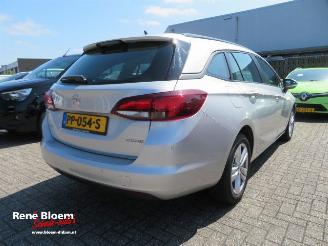 Auto incidentate Opel Astra 1.6 CDTI Innovation Navi 110pk 2016/9