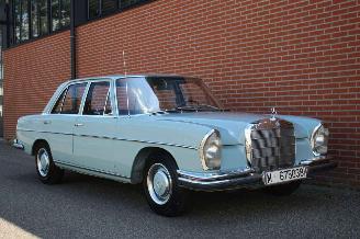 skadebil auto Mercedes Pixo W108 250SE SE NIEUWSTAAT GERESTAUREERD TOP! 1968/5