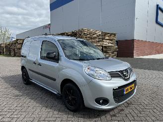 damaged commercial vehicles Nissan NV250 1.5 DCI 115  Euro6 2021/11