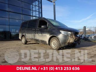 damaged commercial vehicles Mercedes Vito Vito (447.6), Van, 2014 2.2 116 CDI 16V 2016/6