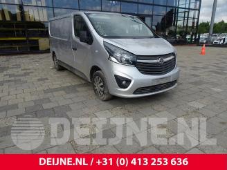 krockskadad bil auto Opel Vivaro Vivaro B, Van, 2014 1.6 CDTI 95 Euro 6 2019/1