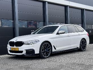 skadebil auto BMW 5-serie 518d M Performance Sport 2019/1