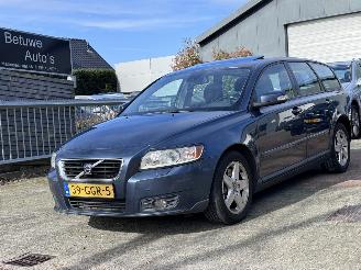 damaged commercial vehicles Volvo V-50 2.0 D AUTOMAAT 2008/6