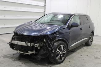skadebil auto Peugeot 5008  2019/1