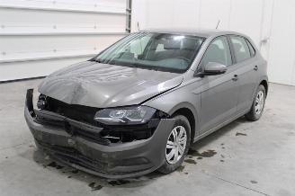 damaged passenger cars Volkswagen Polo  2019/12