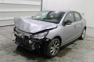 damaged passenger cars Opel Corsa  2020/12
