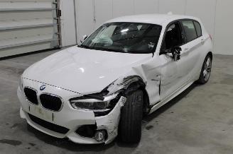 damaged passenger cars BMW 1-serie 114 2017/8