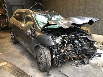 Damaged car Renault Koleos 130kw - 2000cc - diesel - euro6b 2019/2