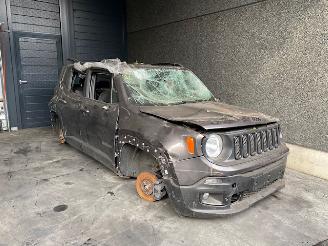 Damaged car Jeep Renegade (BU) SUV 2014 1.6 Multijet 16V SUV  Diesel 1.598cc 88kW (120pk) FWD 2016/4