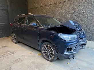 skadebil auto Ssang yong XLV XLV SUV 1.6 e-XGi 16V 2WD SUV  Benzine 1.597cc 94kW FWD 2017/5