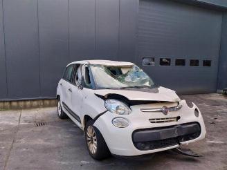 Unfallwagen Fiat 500L  2015/8