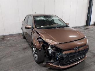 Damaged car Hyundai I-20 i20 (GBB), Hatchback, 2014 1.2i 16V 2016/2