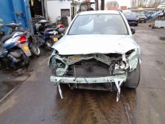 Damaged car Opel Corsa  2001/1