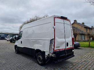 Iveco Daily 35 170 HiMatic 3.0L Airco Navi picture 5