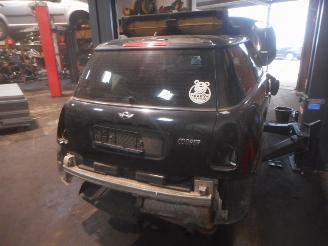 damaged commercial vehicles Mini Cooper  2002/1