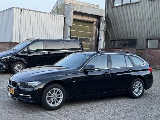 BMW 3-serie Touring 320D 190Pk Automaat Luxery Head-Up picture 2