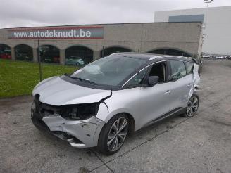 Vaurioauto  passenger cars Renault Scenic 1.5 DCI INTENS 7 PL 2017/4