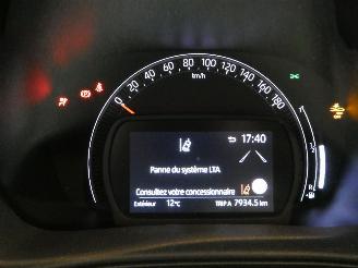 Toyota Aygo 1.0 X picture 14