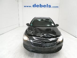 Coche accidentado Opel Astra 1.4 EDITION 2016/12