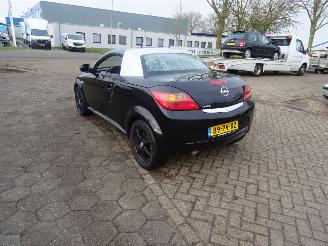 Opel Tigra TwinTop   1.4  16V picture 5