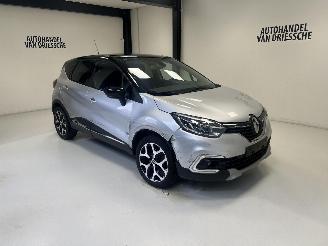 Vaurioauto  passenger cars Renault Captur INTENS 2019/5
