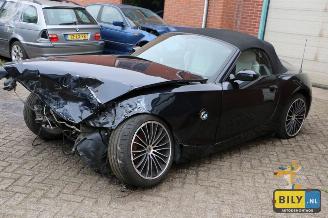 Damaged car BMW Z4 E85 2.0i 2006/12