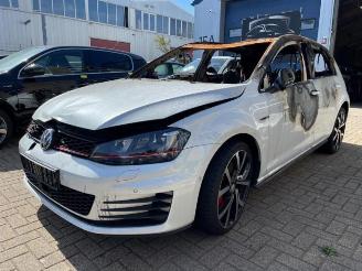 škoda osobní automobily Volkswagen Golf Golf VII (AUA), Hatchback, 2012 / 2021 2.0 GTI 16V Performance Package 2016
