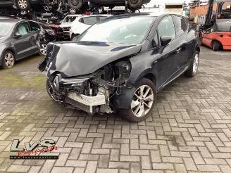 damaged commercial vehicles Renault Clio Clio IV (5R), Hatchback 5-drs, 2012 1.5 dCi 75 FAP 2016/6