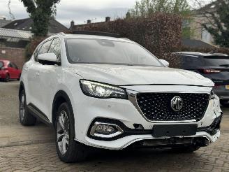 MG EHS MG EHS 1.5 PHEV LUXURY 119 kw picture 4