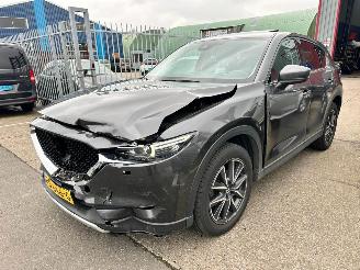 Voiture accidenté Mazda CX-5 2.0 SkyActiv-G 160GT-M 4WD 2018/1