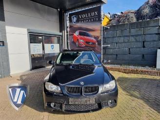 Voiture accidenté BMW 3-serie  2005/9